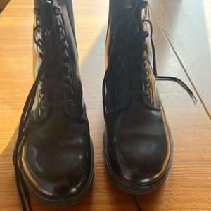 Blundstone Glossy Black Lace-Up Boots